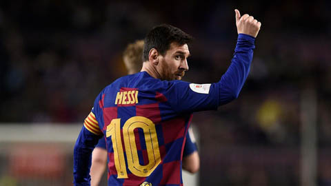 Messi mê mệt sân San Paolo, mở đường đến Napoli?