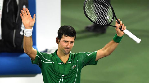 Djokovic thắng trận thứ 14 liên tiếp từ đầu mùa