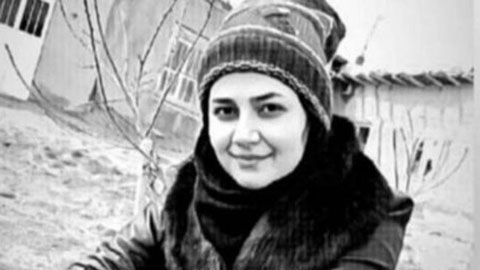 Nữ tuyển thủ futsal Iran, Elham Sheikhi, đã không may qua đời vì Covid-19