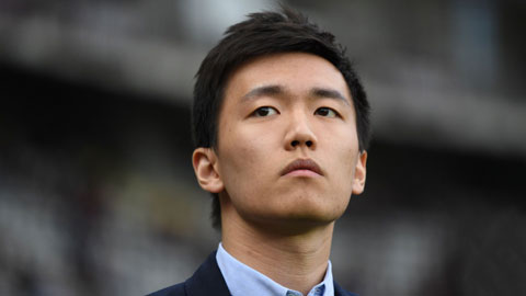 Chủ tịch người Trung Quốc của Inter chỉ trích chủ tịch Serie A vì Corona