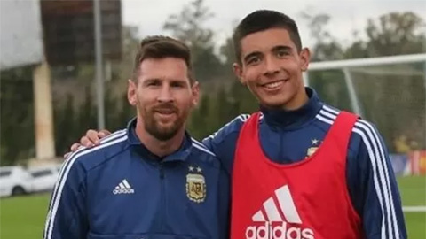 Barca sắp đón sao trẻ Argentina từ đội bóng cũ của Messi