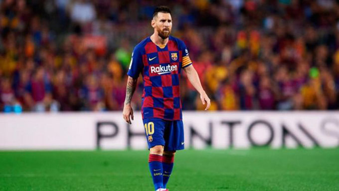 Leo Messi bị chỉ trích vì đi bộ ngày càng nhiều