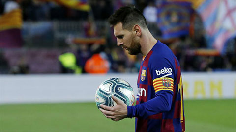 Messi buộc phải sáng tạo lại bản thân