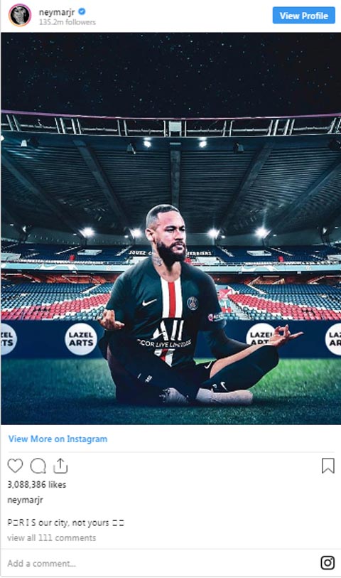 Neymar còn đăng trên Instagram cá nhân màn ăn mừng trêu người này