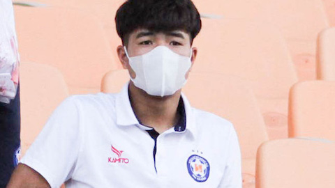 Hà Đức Chinh xuất viện sau khi điều trị bệnh gan Hà Đức Chinh xuất viện sau khi điều trị bệnh gan
