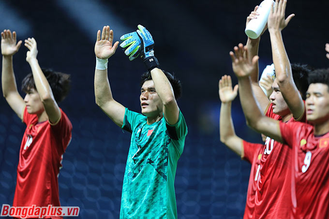 Ông Park không sử dụng toàn bộ cầu thủ U23 cho AFF Cup 2020 - Ảnh: Minh Tuấn 