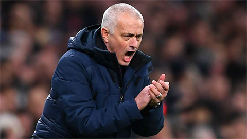 Trò cũ ở Chelsea làm 'ấm lòng' Mourinho trong cơn bão chỉ trích