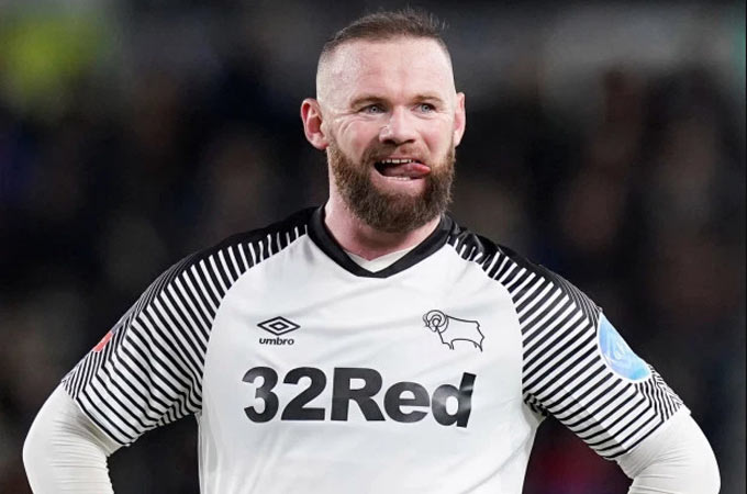 Wayne Rooney đã nuôi râu được một thời gian và có lẽ trông anh sẽ không quá lạ lẫm