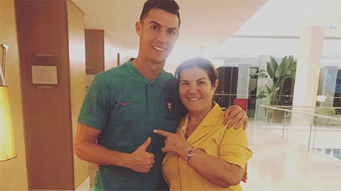 Mẹ của Ronaldo xuất viện sau 2 tuần nhập viện vì đột quỵ