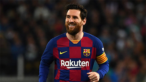 Bí mật đằng sau việc Messi từ chối nhận bóng ở vài phút đầu trận