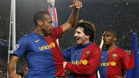 Messi 'không dám nhìn vào mắt' một đồng đội ở Barca
