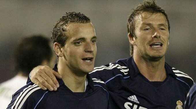 David Beckham và Roberto Soldado: Cùng thi đấu cho Real Madrid từ 2005 tới 2006