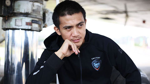 Bị truy sát, người hùng bóng đá Thái Lan lẩn trốn ở vùng quê Bị truy sát, người hùng bóng đá Thái Lan lẩn trốn ở vùng quê
