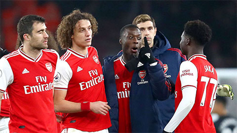 Cầu thủ Arsenal từ chối giảm lương