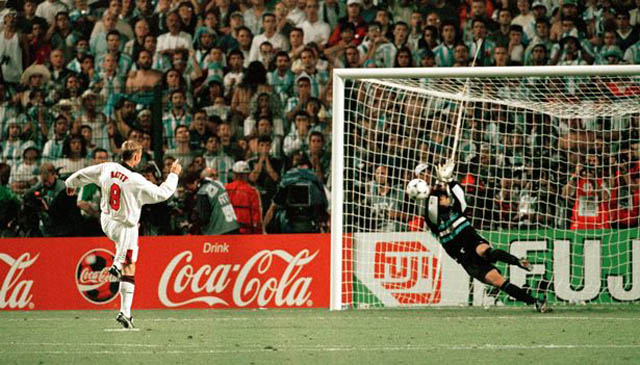 Roa là người hùng của Argentina ở VCK World Cup 1998