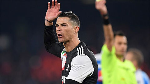 Ronaldo bị đồng đội ở Juventus 'dìm hàng'