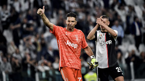 Gianluigi Buffon đang được Juventus đề nghị đàm phán gia hạn hợp đồng đến mùa Hè 2021