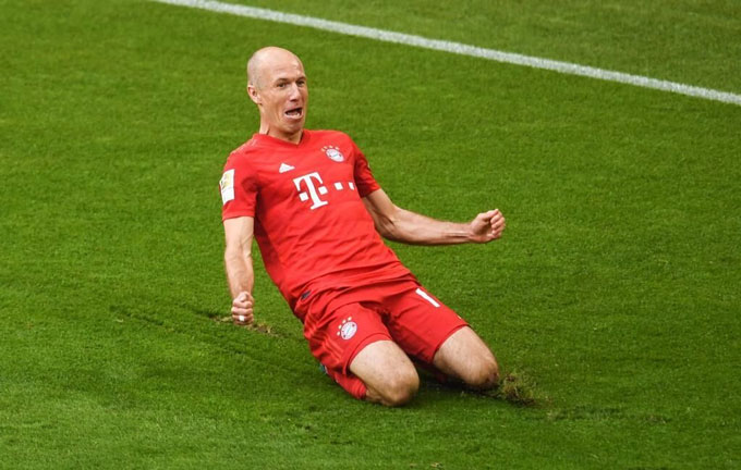 Arjen Robben (Bayern Munich) - 4 triệu euro - Giải nghệ tháng 7/2019 khi 35 tuổi