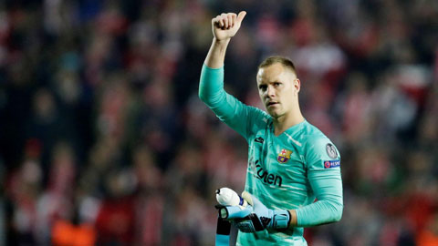 Barca trước nguy cơ phải bán Ter Stegen