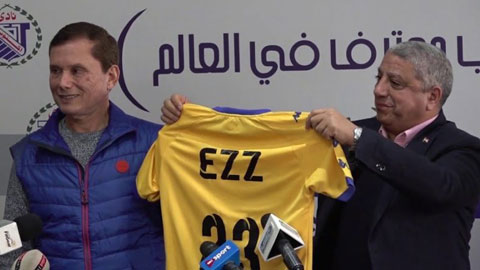 Cầu thủ chuyên nghiệp lớn tuổi nhất thế giới Ezzeldin Bahader (75 tuổi): 'Với tôi, tuổi  tác chỉ là số 0'