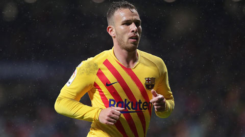 Barca quyết bán bất chấp thỉnh cầu của Arthur