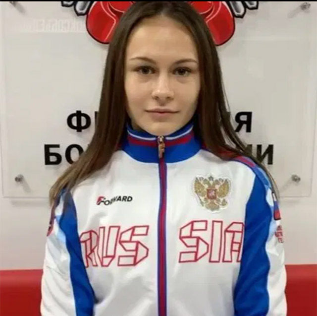  Ekaterina Paltseva: Cô gái 22 tuổi Ekaterina từng đăng quang ở giải vô địch châu Âu vào năm 2018. 1 năm sau, cô cũng đăng quang ở giải quyền Anh thế giới (AIBA)