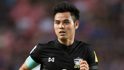 Hậu vệ trái hay nhất Thái Lan ghi danh ở lịch sử châu Á