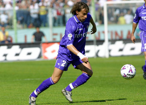 Enrico Chiesa trong màu áo Fiorentina