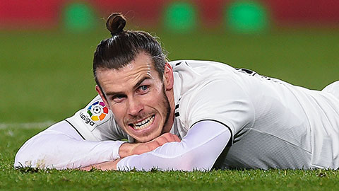 Không lối thoát cho Gareth Bale!