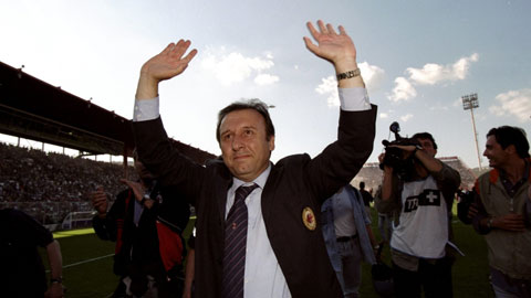 HLV Zaccheroni giúp Milan giành Scudetto mùa 1998/99 với nhiều trụ cột từng khoác áo Udinese