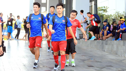 BHL và cầu thủ phải chia lợi nhuận quảng cáo với Hà Nội FC