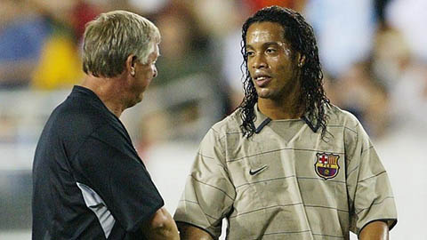 Scholes tiếc vì không có cơ hội sát cánh cùng Ronaldinho, Duff và Robben ở M.U