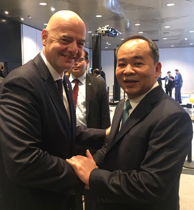 Chủ tịch FIFA Gianni Infantino và Thứ trưởng, Chủ tịch LĐBĐVN Lê Khánh Hải