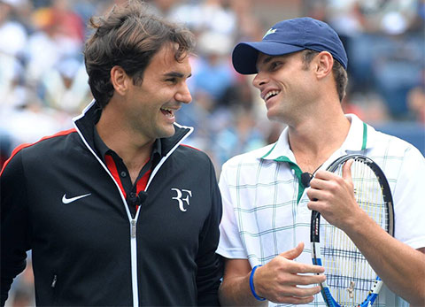 Andy Roddick bảo vệ Federer trước những lời chỉ trích của mẹ Djokovic