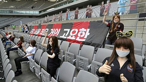 FC Seoul công khai xin lỗi vì dùng búp bê tình dục làm CĐV