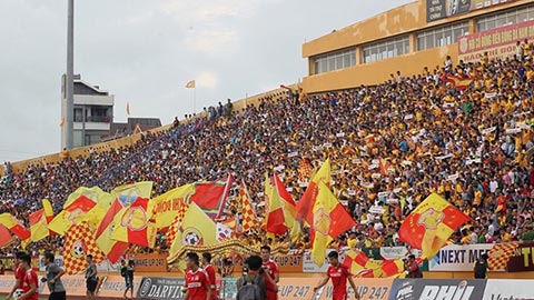 LĐBĐ châu Á: 'Việt Nam là nước ĐNÁ đầu tiên đưa bóng đá trở lại'