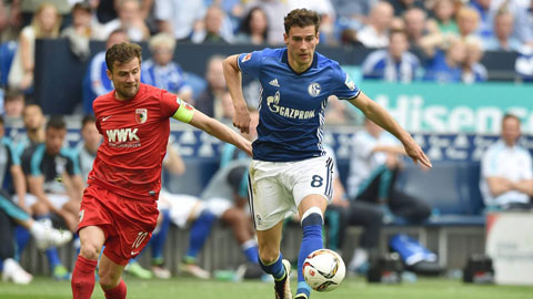 Schalke trải qua 9 vòng đấu không thắng: Chìm sâu vào khủng hoảng