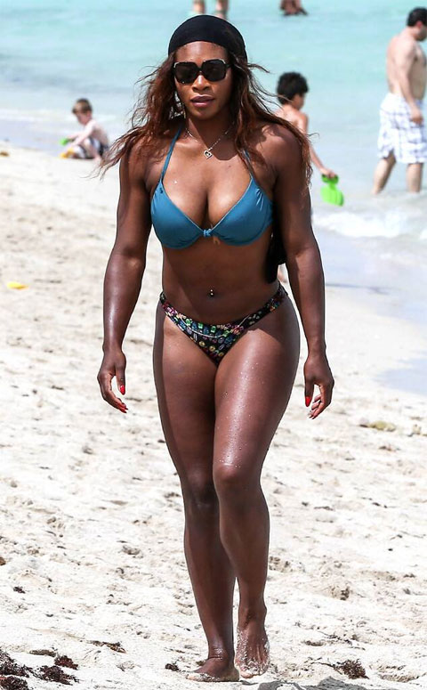 Serena Williams sở hữu chiều cao 1m75 và cân nặng hơn 70kg