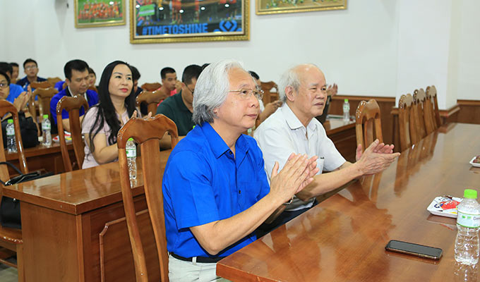 Tổng biên tập Tạp chí Bóng đá Nguyễn Văn Phú đến dự - Ảnh: Đức Cường 