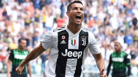Juventus vs Napoli: 'Quả bom' Ronaldo sắp nổ