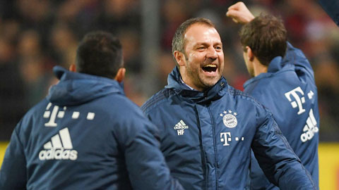 Hansi Flick đã giúp Bayern thắng 11 trận liên tiếp để bảo vệ thành công ngai vàng