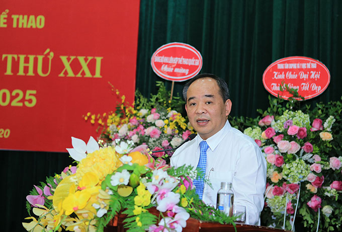 Đồng chí Lê Khánh Hải - Phó Bí thư Ban Cán sự Đảng, Bí thư Đảng ủy, Thứ trưởng Bộ VH-TT&DL phát biểu ý kiến và chỉ đạo đại hội