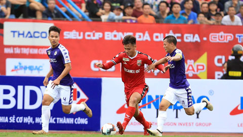 Khó khăn đang chờ đón Thành Lương (bìa phải) và Hà Nội FC  	 Ảnh: Đức Cường