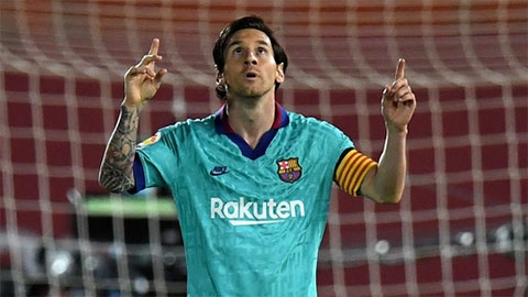 Messi sắp gia hạn 2 năm với Barca kèm điều khoản 'cũ mà mới'