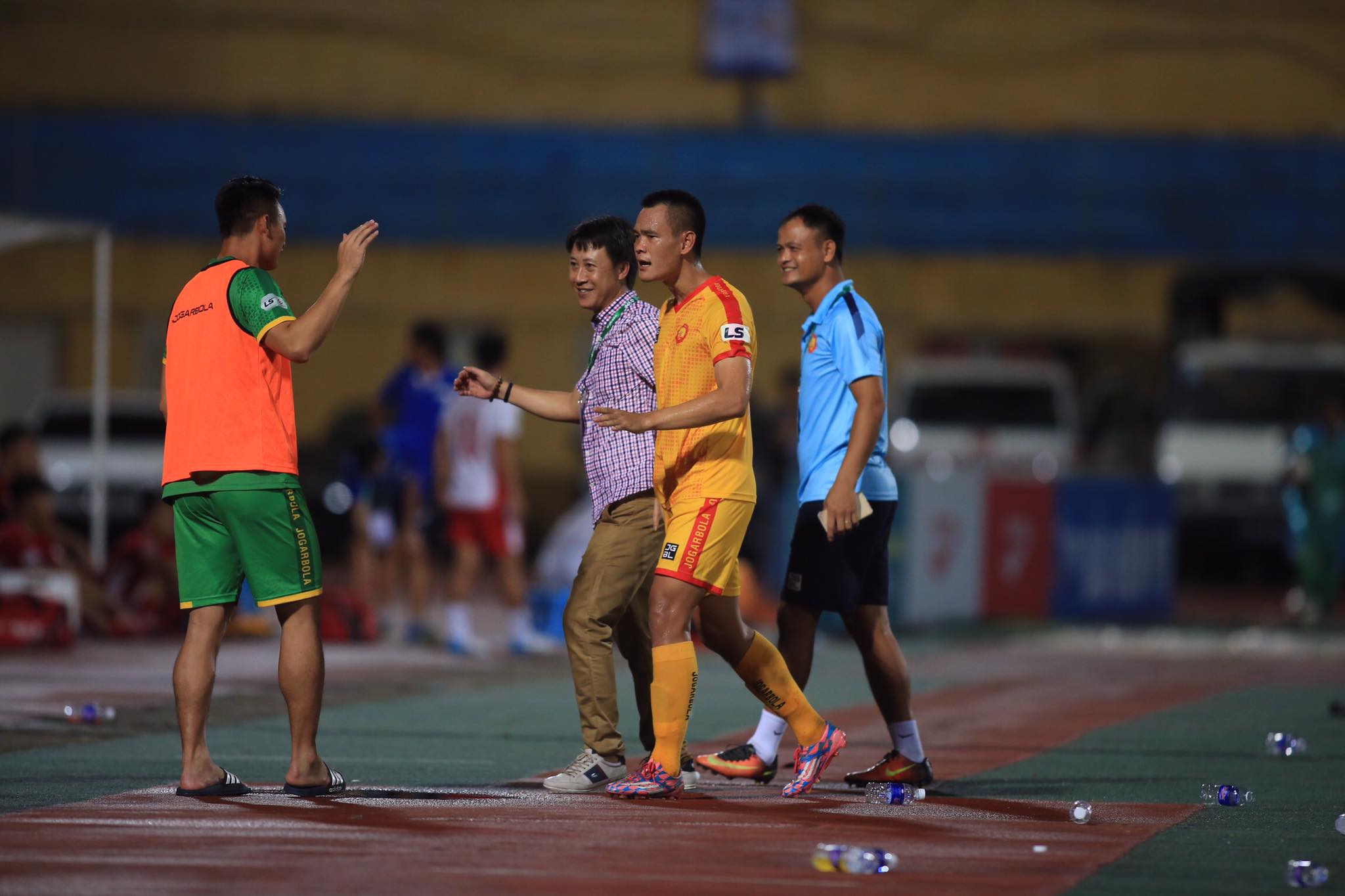HLV Nguyễn Thành Công đem đến sự khởi sắc cho Thanh Hoá với 7 điểm sau 3 trận đấu liên tiếp - Ảnh: Minh Tuấn