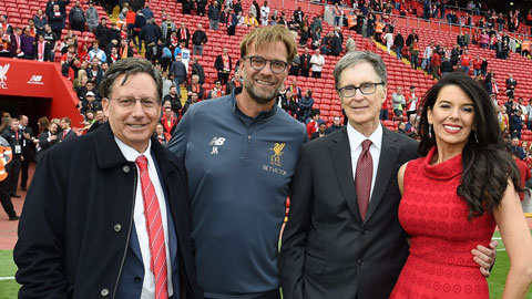 Bộ máy lãnh đạo làm nên thành công cho Liverpool, chủ tịch Werner, HLV Klopp và ông chủ W. Henry (từ trái qua)