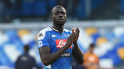 Kalidou Koulibaly của Napoli được đánh giá là trung vệ hay bậc nhất hiện tại của châu Âu