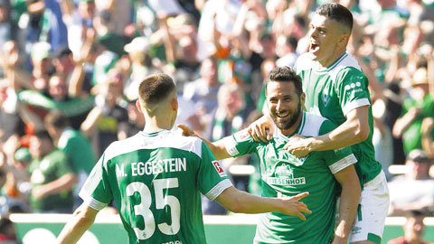 Bremen gia hạn… 6 ngày với 7 cầu thủ 