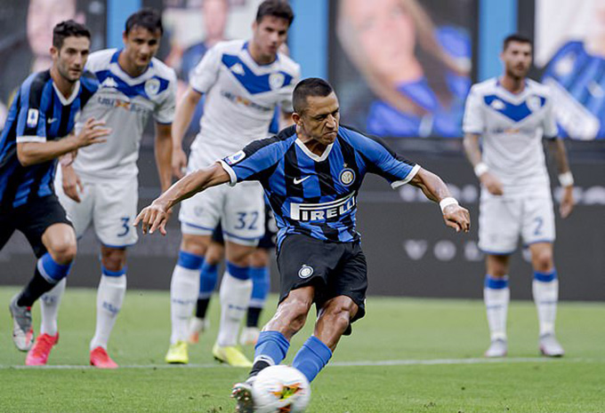 Sanchez lập công trở lại cho Inter