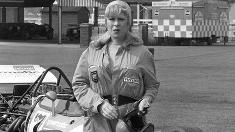 Roberta Cowell, tay đua F1 chuyển giới đầu tiên trong lịch sử